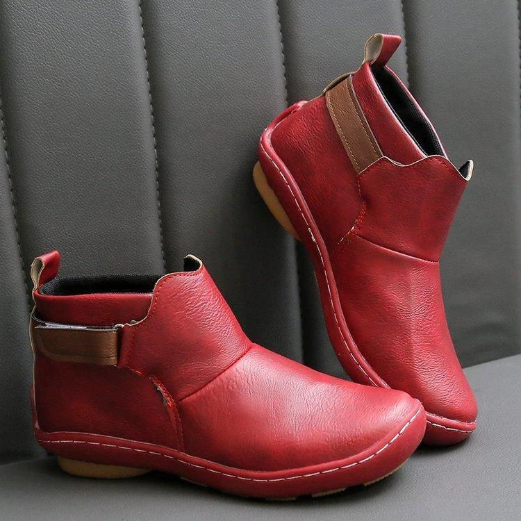 Leather autumn shoes: elegance and comfort for the season